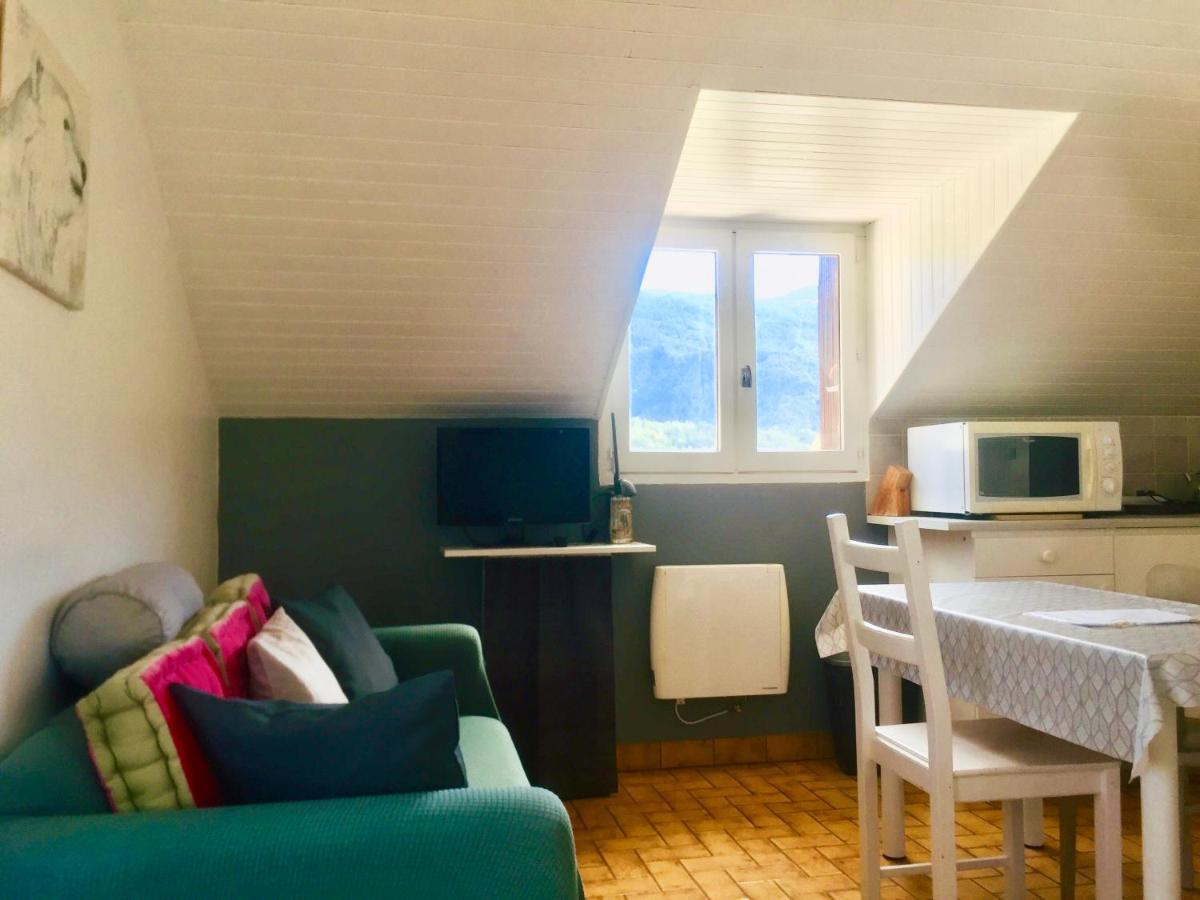 Location Le Queron Apartment Guillestre Luaran gambar